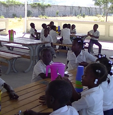 cantine-scolaire-haiti-solidarite-assific-convivio
