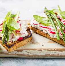 Notre séléction :  l’asperge, le radis rouge, la fève et le pomelo !